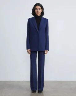 Finesse Crepe Blazer