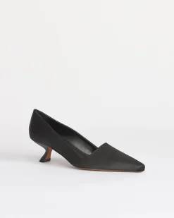 Satin Pump